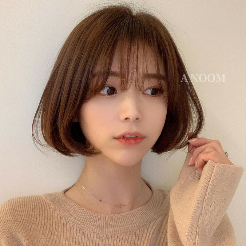 Wavy Wispy short haircut