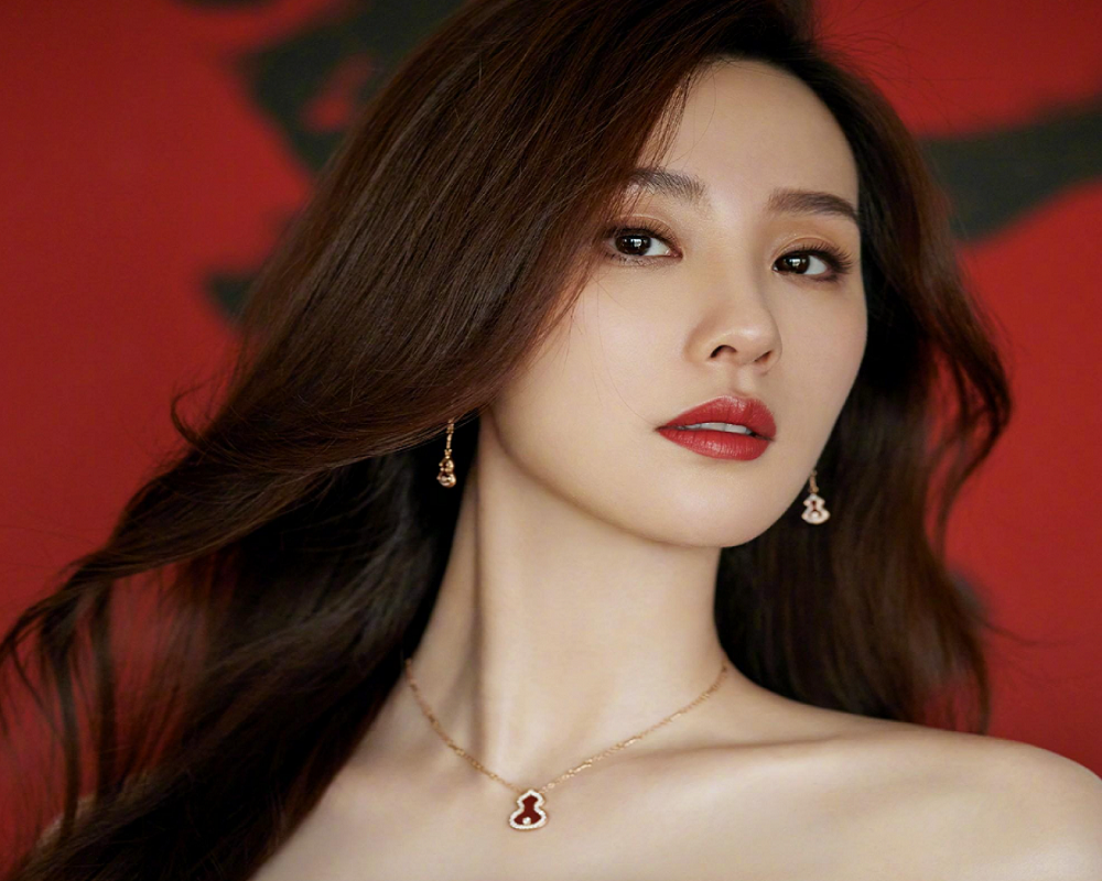 Lựa chọn màu tóc phù hợp với màu da vàng hoặc trung tính?