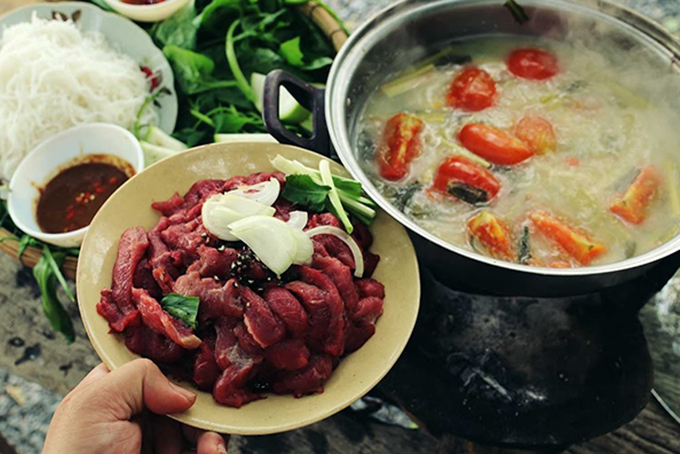 Quán Hoà ng Tiên