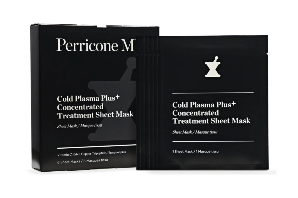 Sheet mask in a black package